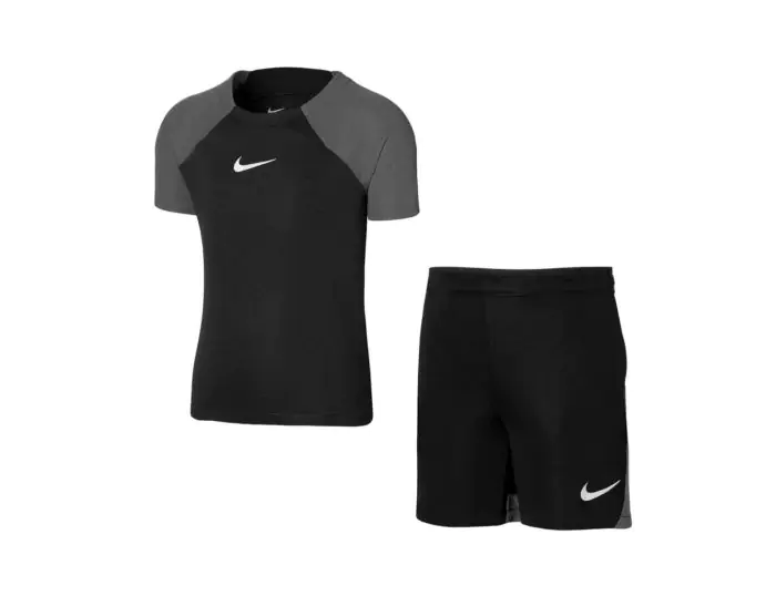 Nike training kit shop